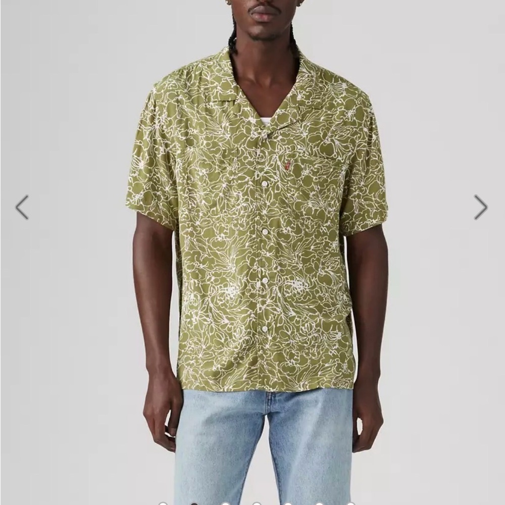 Levi's Men's Olive Floral Button Down Shirt Size Small NWT - Picture 2 of 2